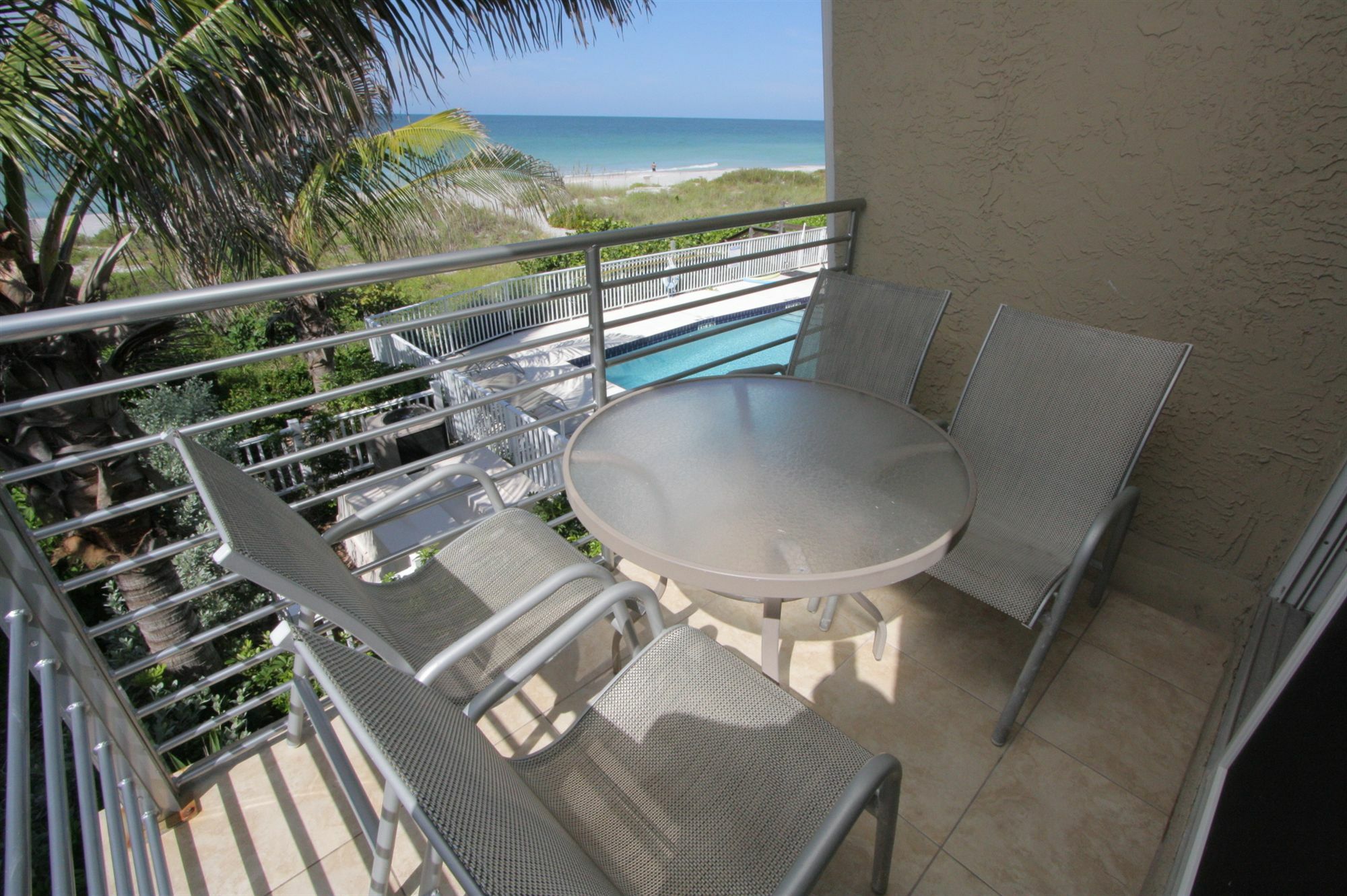 The Beach On Longboat Key Bagian luar foto