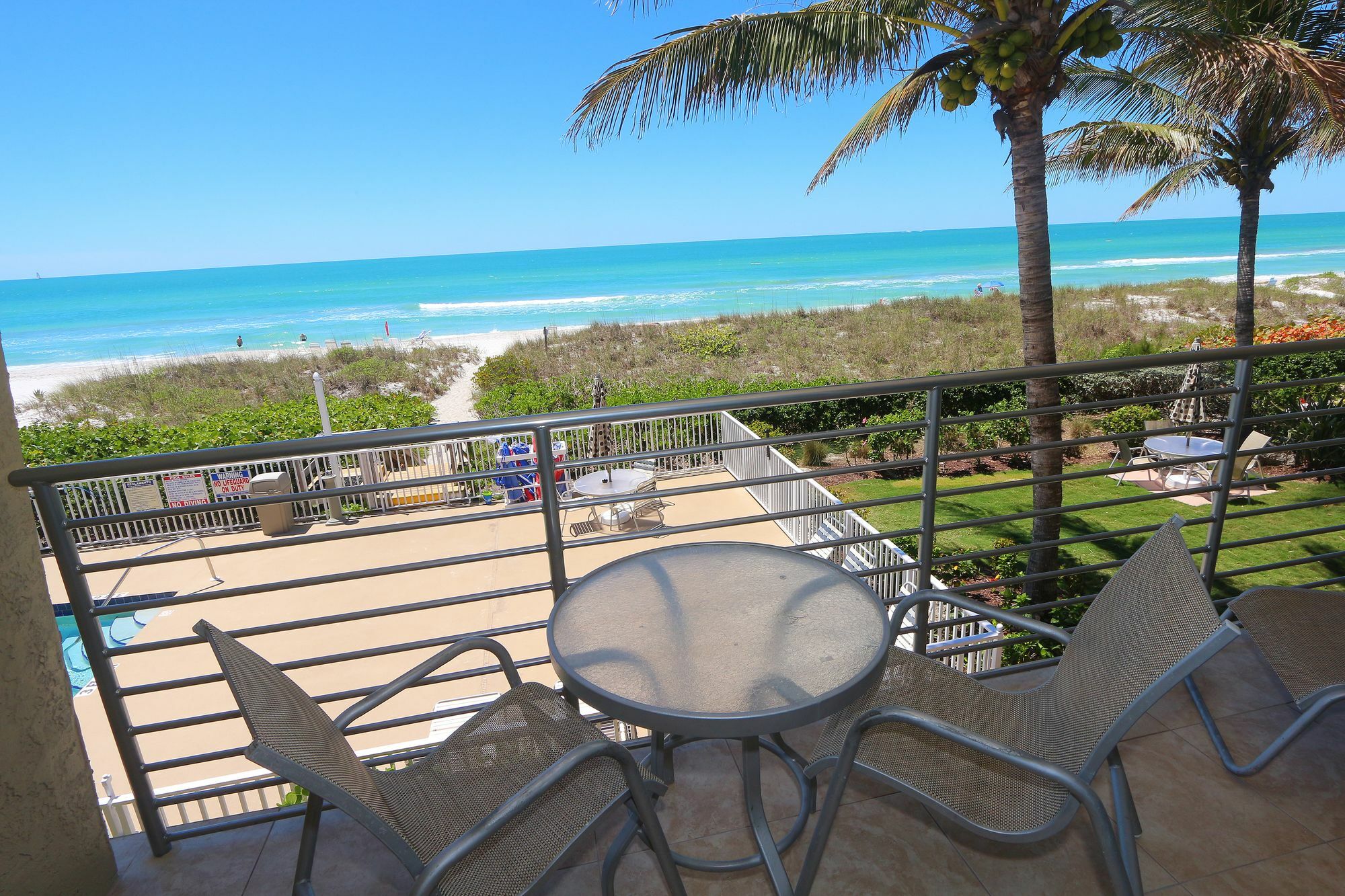 The Beach On Longboat Key Bagian luar foto