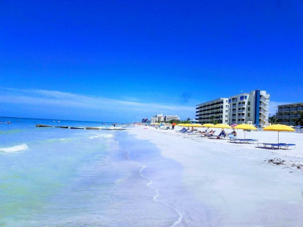 The Beach On Longboat Key Bagian luar foto